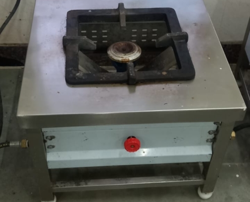 Kitchen equipment4